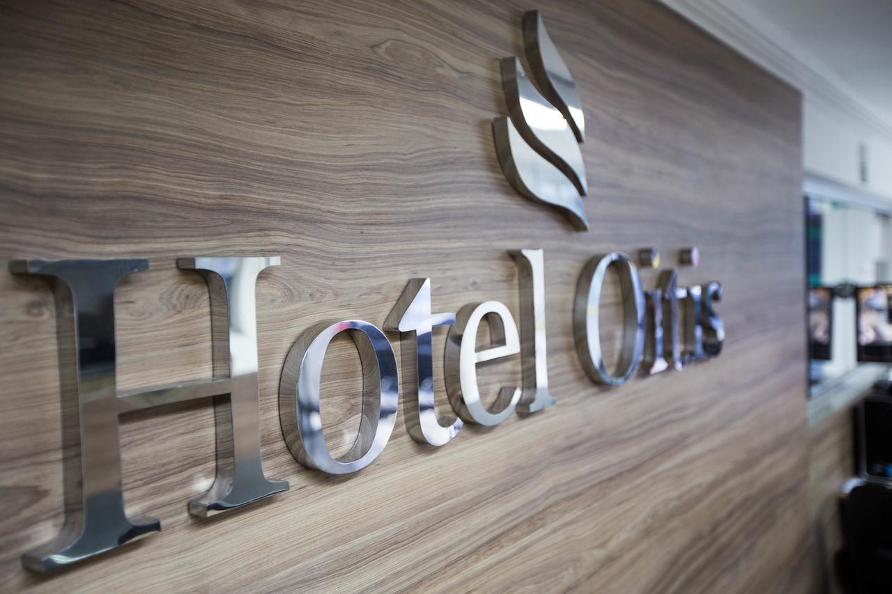 Hotel Oitis Governador Valadares Exteriör bild